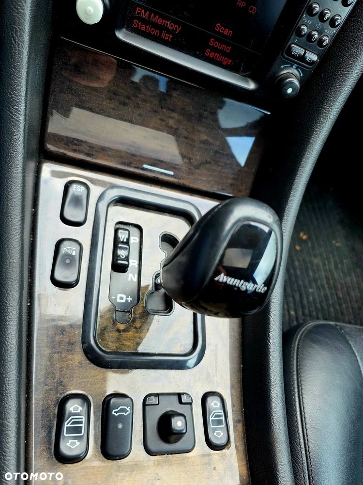 Mercedes-Benz CLK - 18