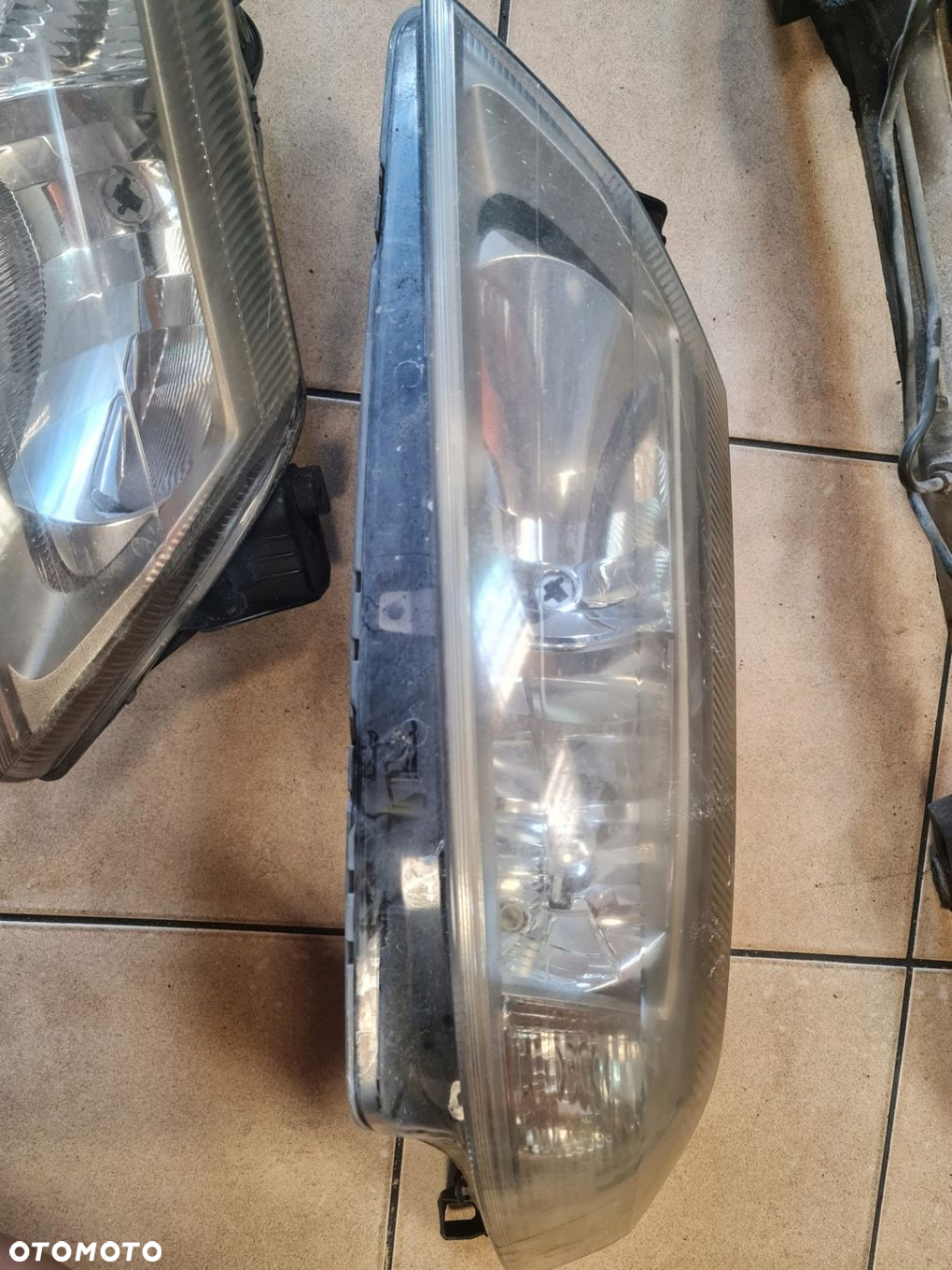 LAMPA LAMPY LEWA PRAWA XENON LAGUNA II 8200163323 - 4