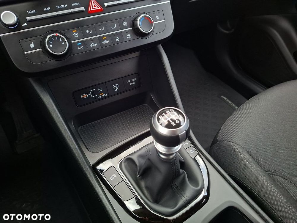 Hyundai Tucson 1.6 T-GDi Modern 2WD - 21