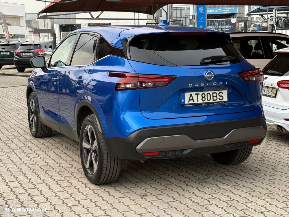 Nissan Qashqai 1.3 DIG-T N-Connecta J18 - 4
