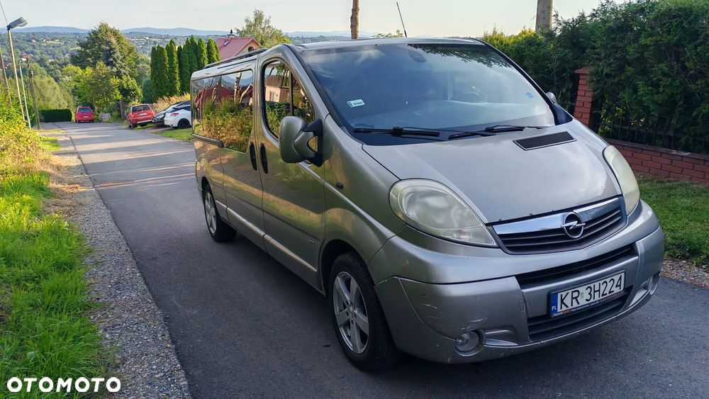 Opel Vivaro - 6
