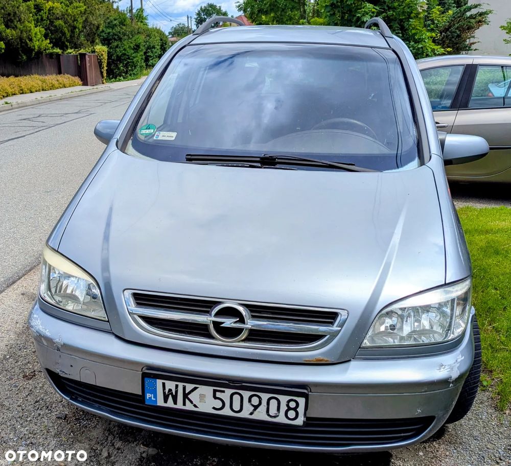 Opel Zafira - 1