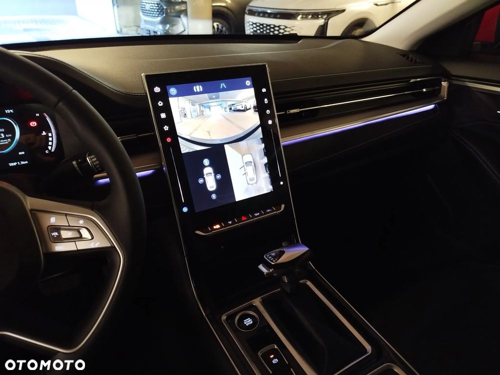 JAC J7 Plus CVT - 30