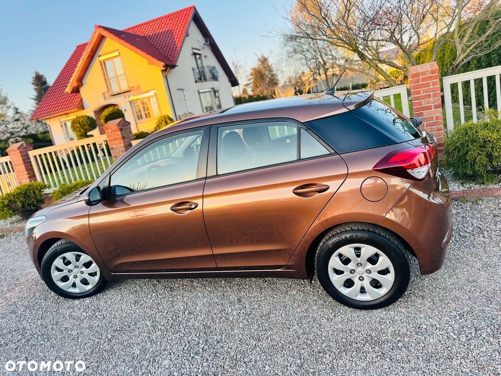 Hyundai i20 1.2 Intro Edition - 29