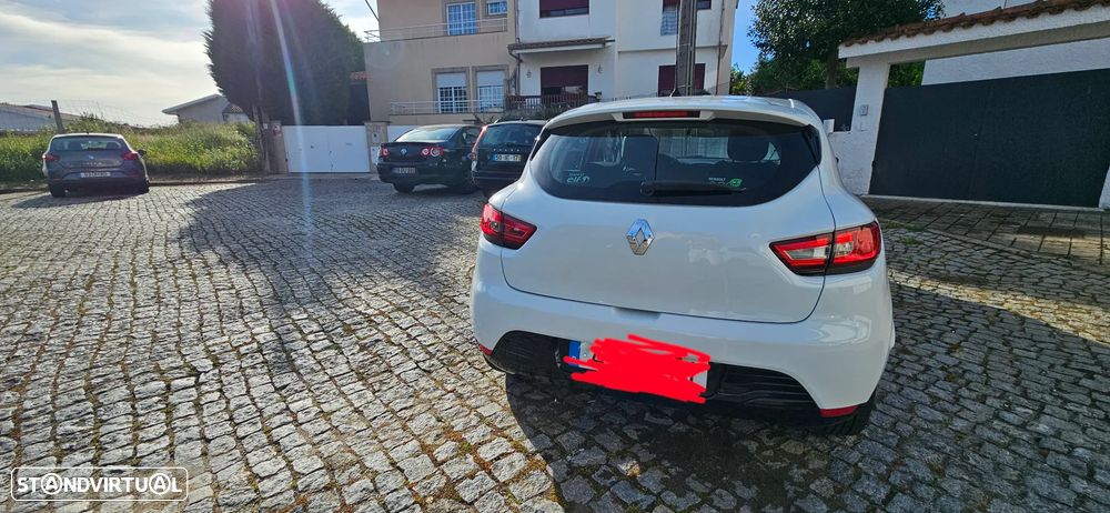 Renault Clio 1.5 dCi Dynamique S - 5