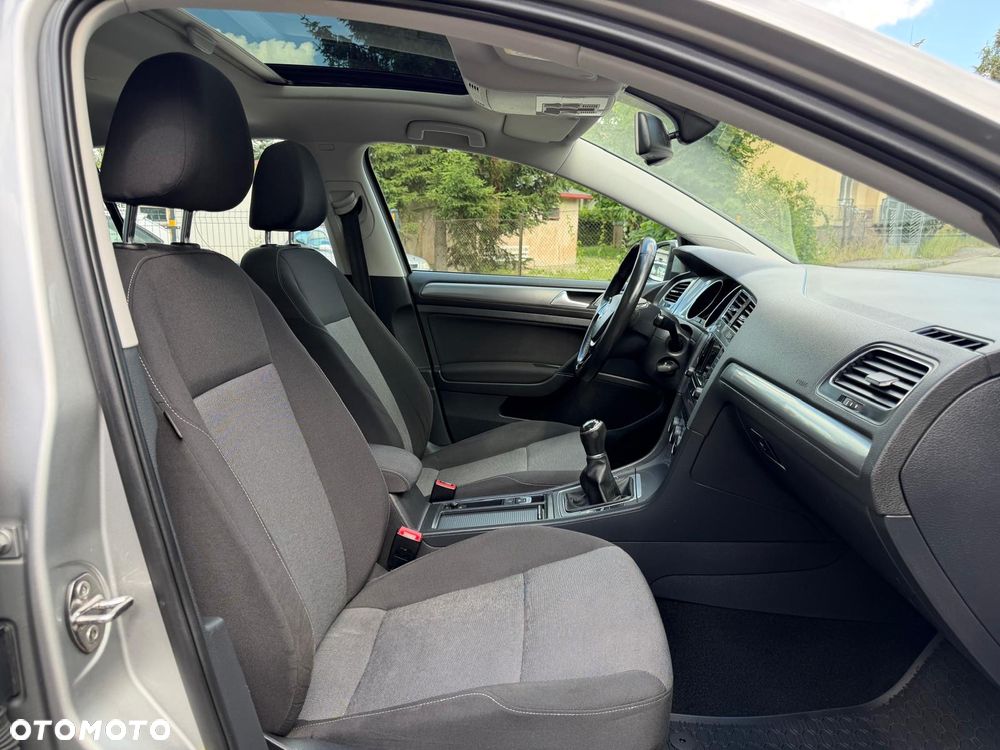 Volkswagen Golf 1.2 TSI BlueMotion Technology Comfortline - 14