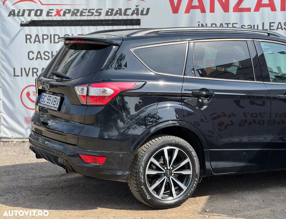 Ford Kuga 2.0 TDCi 4WD Powershift ST-Line - 18