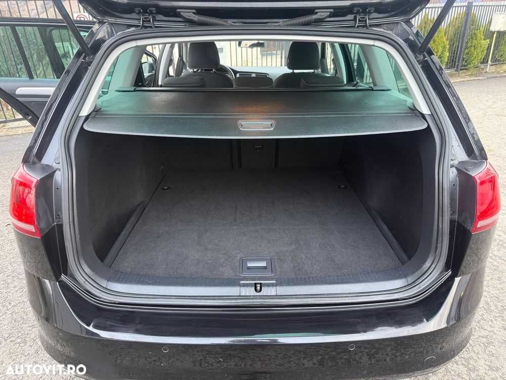 Volkswagen Golf 1.6 TDI 4Motion BlueMotion Technology Cup - 32