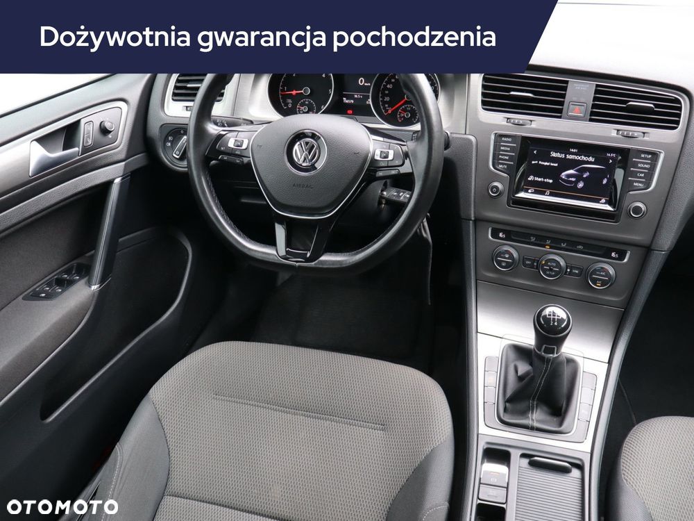 Volkswagen Golf - 9