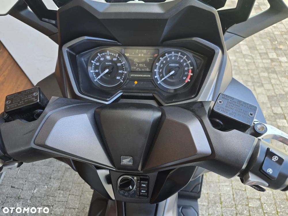 Honda NSS - 9