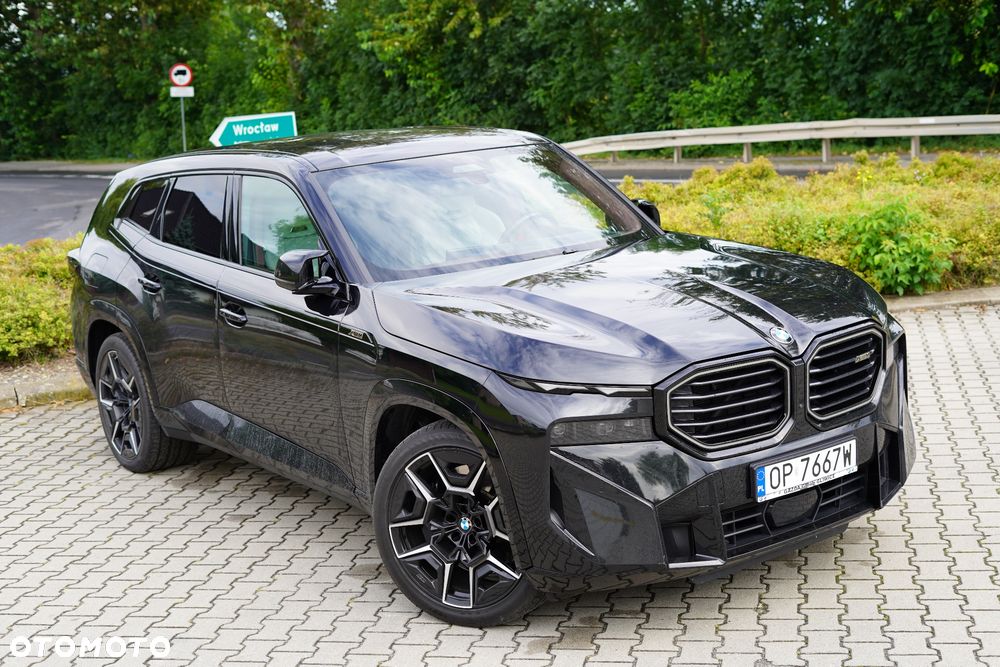 BMW XM - 1