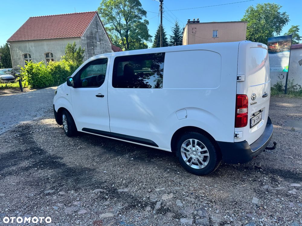 Toyota ProAce D-4D Medium 2,7t (bryg.) - 3