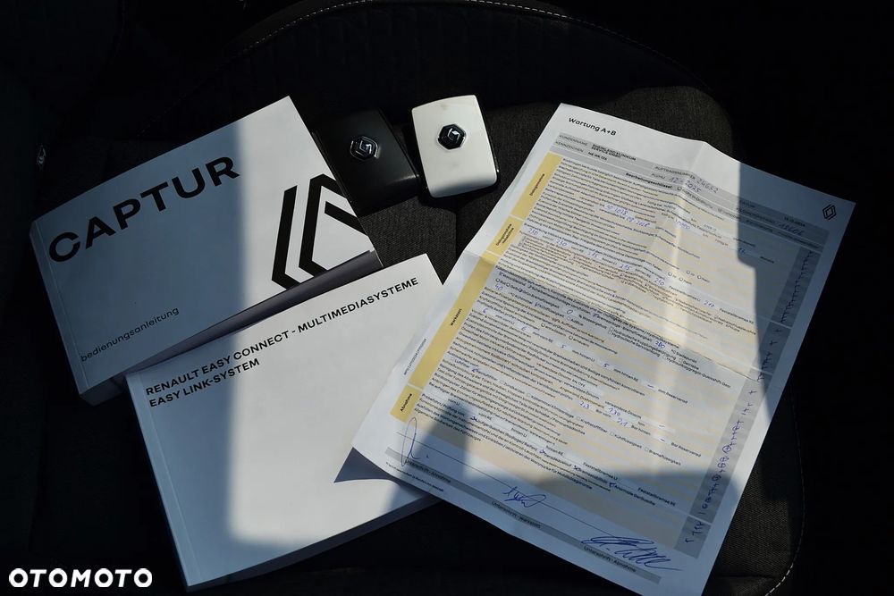 Renault Captur TCe 90 EVOLUTION - 17