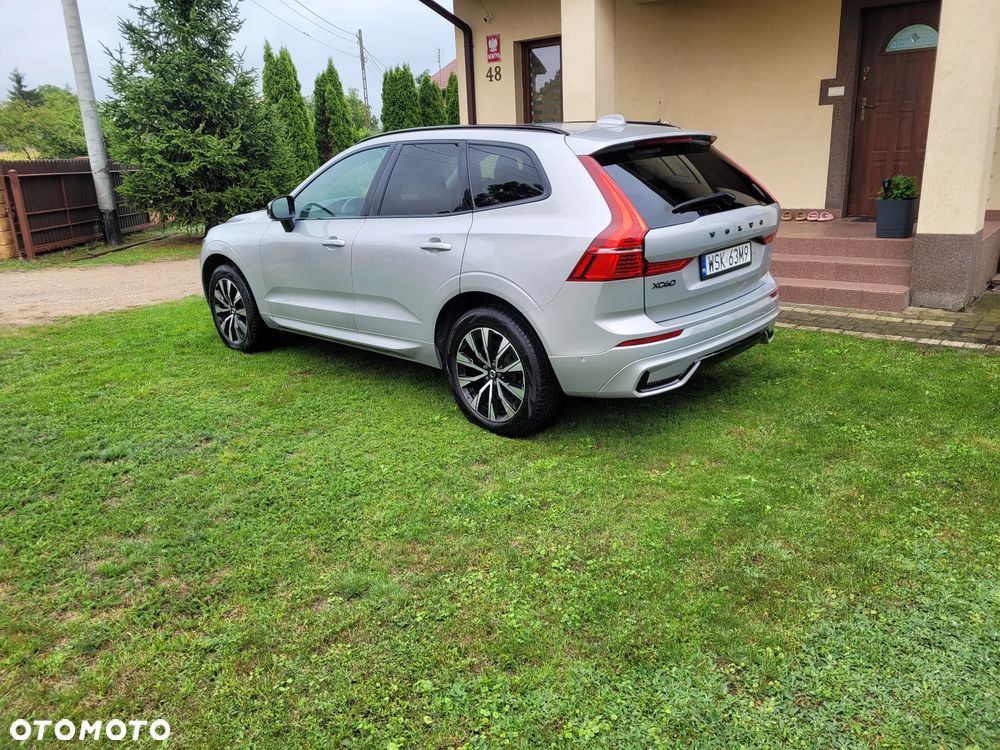 Volvo XC 60 B5 B AWD Plus Dark - 11