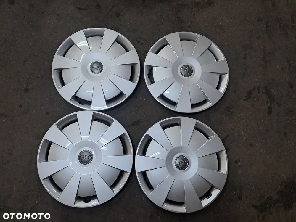 Kołpak oryginalny Audi 16" NOWY 8V0