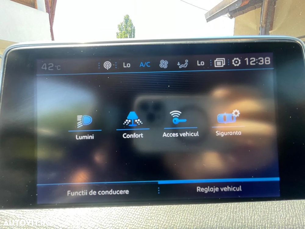 Peugeot 3008 PureTech 130 Stop & Start GPF EAT8 Allure Pack - 24