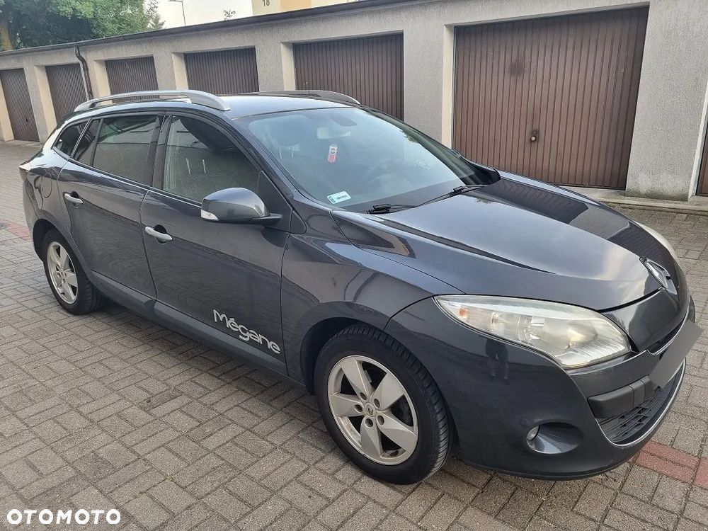 Renault Megane 1.5 dCi Dynamique - 8