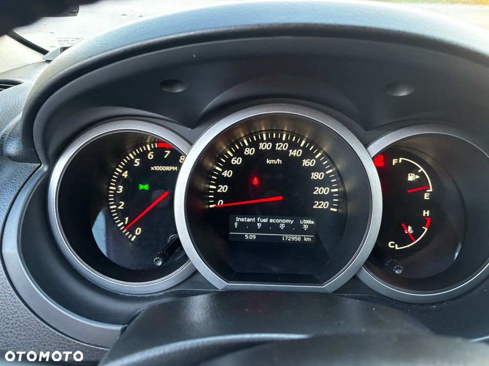 Suzuki Grand Vitara 2.4 Premium EU5 - 21