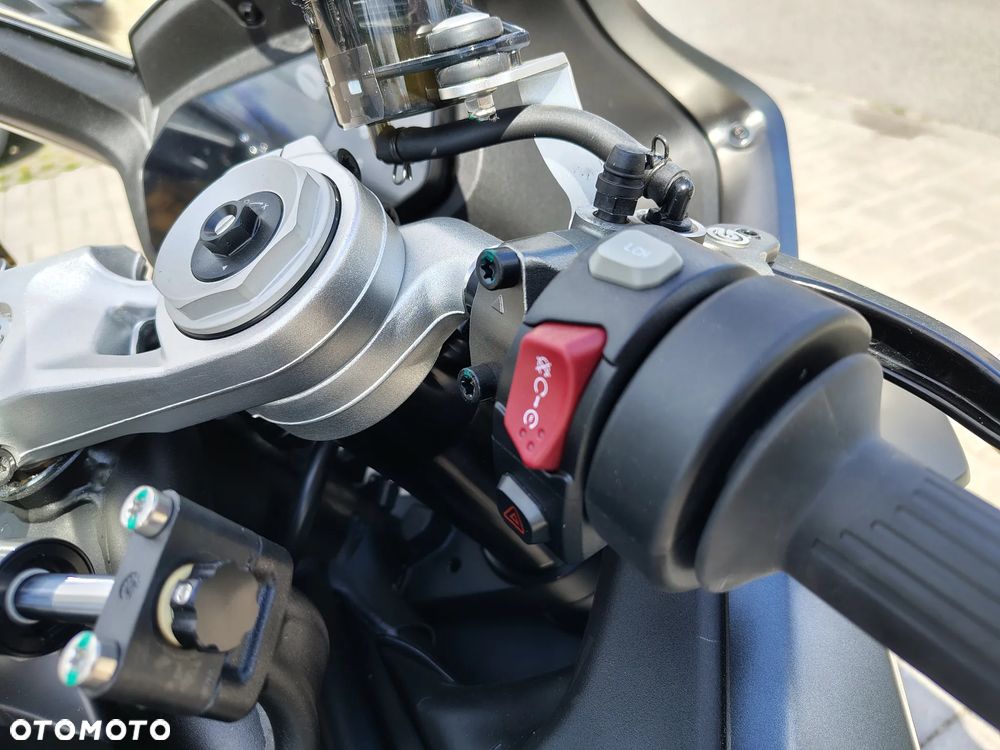 QJMOTOR SRK 921RR - 13