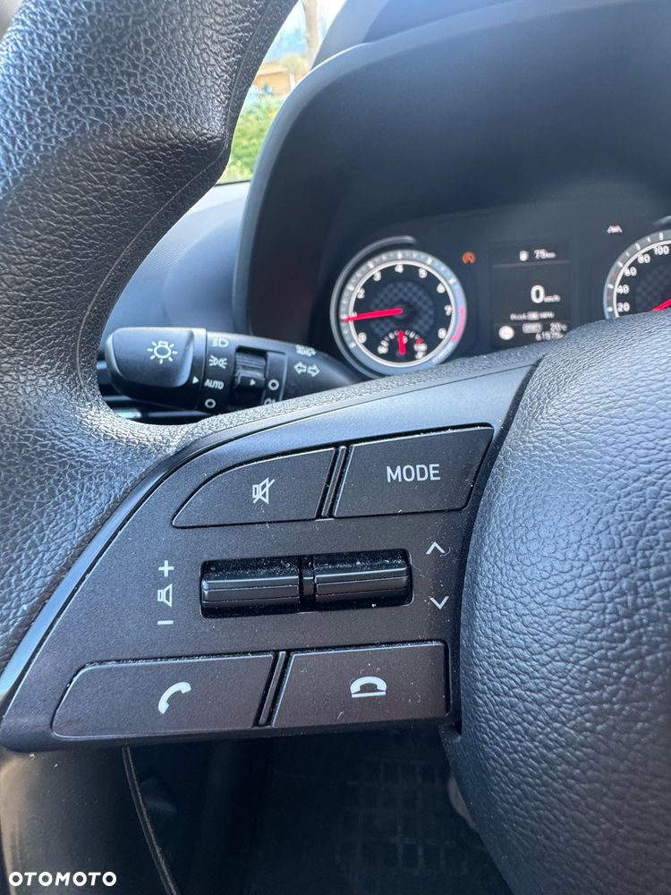 Hyundai i20 - 20
