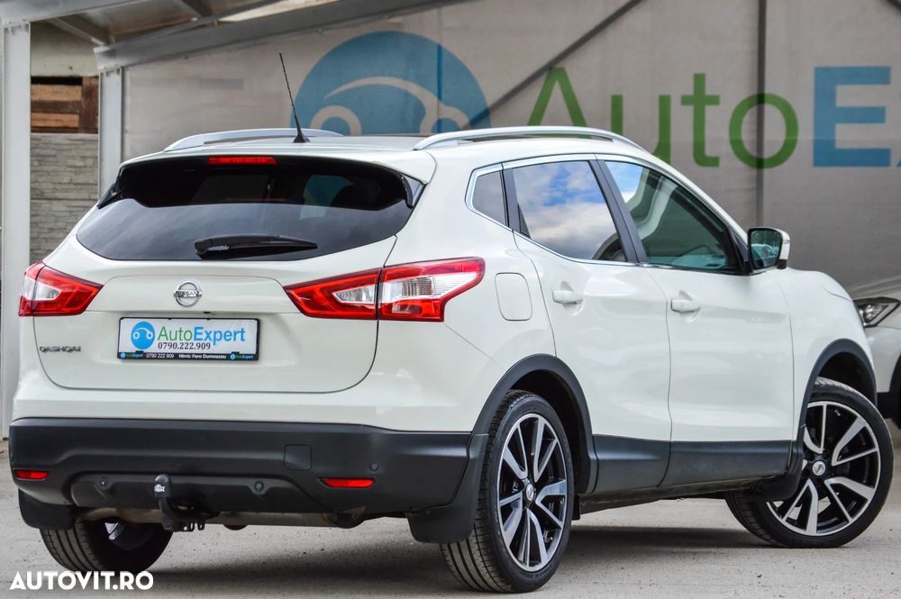 Nissan Qashqai 1.6 DCI Start/Stop X-TRONIC Tekna - 12