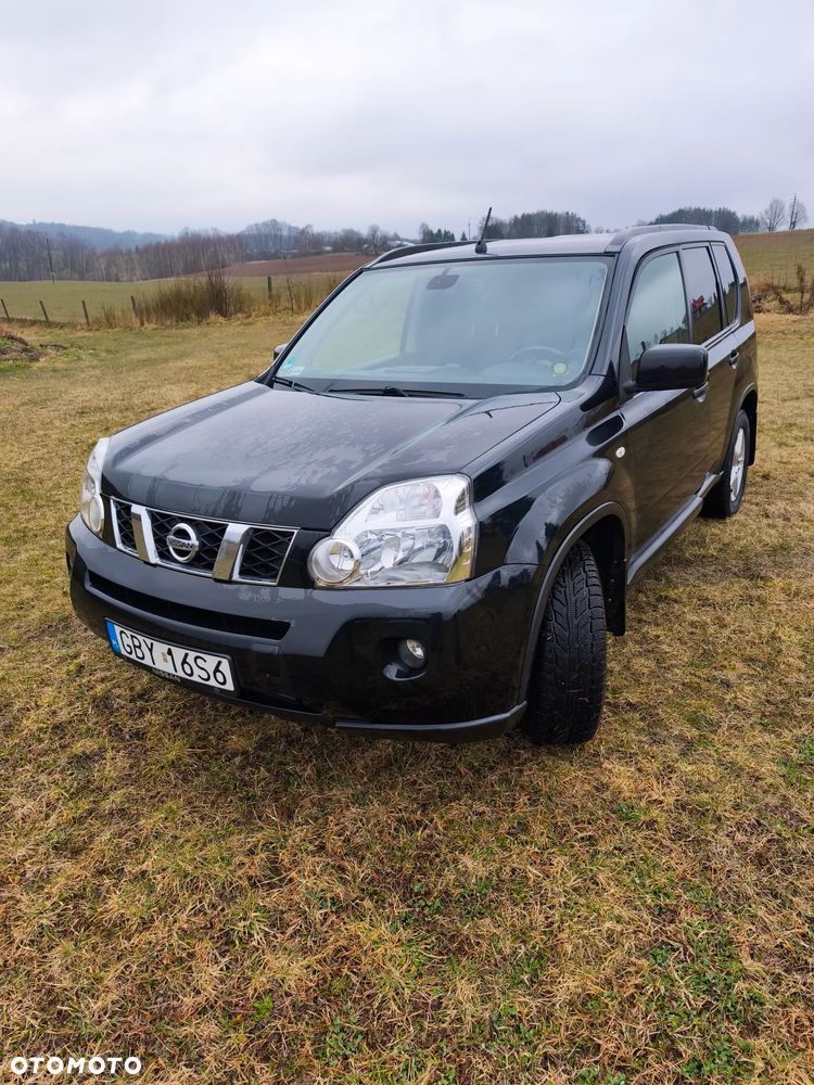 Nissan X-Trail 2.0 dCi LE - 2