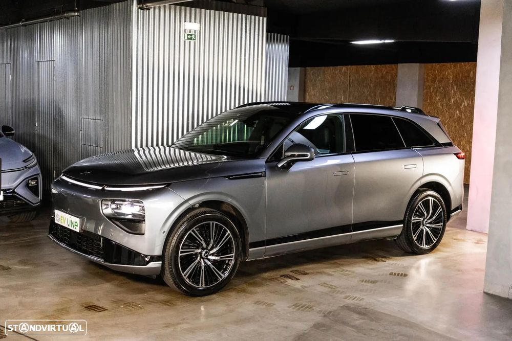 Xpeng G9 93.1 kWh Long Range+Premium Seat & Audio Pack - 3