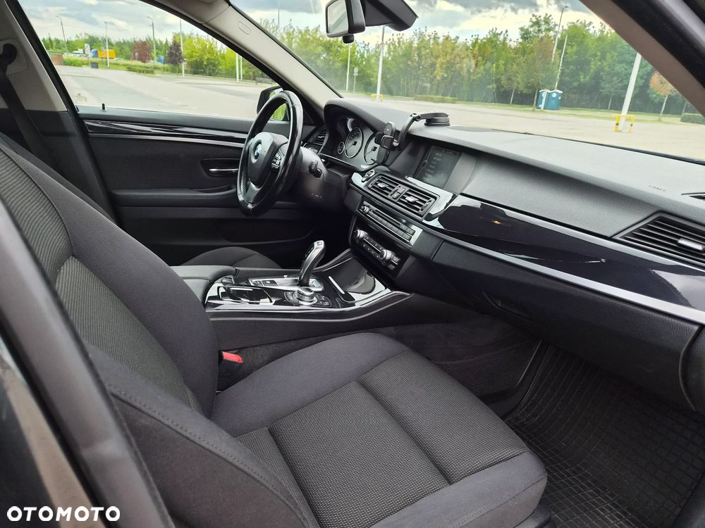 BMW Seria 5 - 11