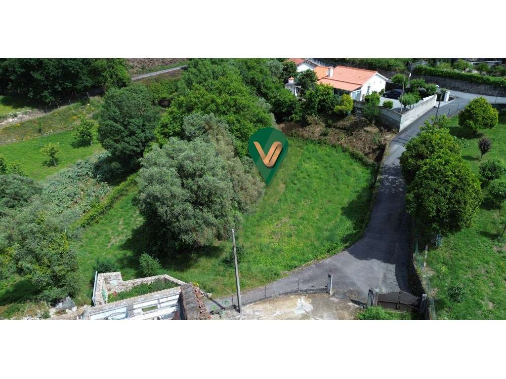Terreno para Construção 925.5 m² | Jolda (S.Paio) - Arcos de Valdevez - Grande imagem: 3/8