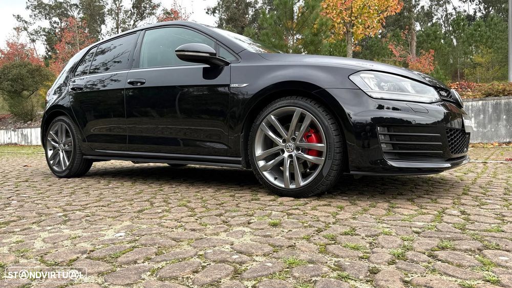 VW Golf 2.0 TDi GTD DSG - 22