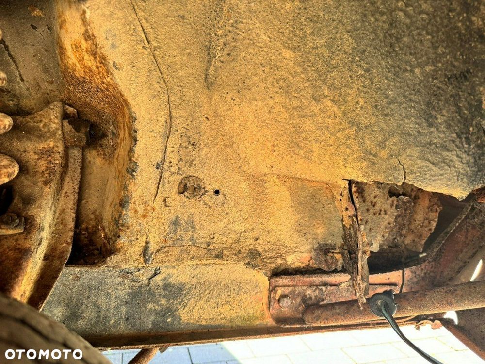 Ford Inny - 34