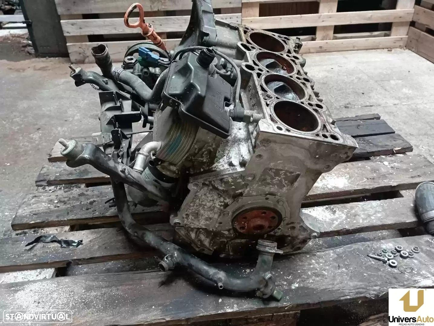 MOTOR COMPLETO AUDI A4 AVANT 2002 -AWA - 4