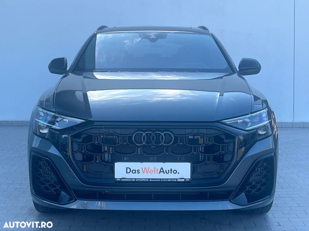 Audi Q8 - 2