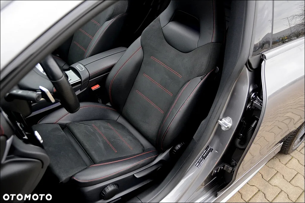 Mercedes-Benz CLA 180 Shooting Brake 7G-DCT AMG Line Advanced Plus - 20