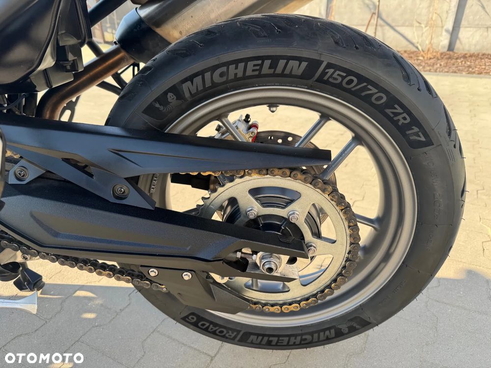 Triumph Tiger - 23