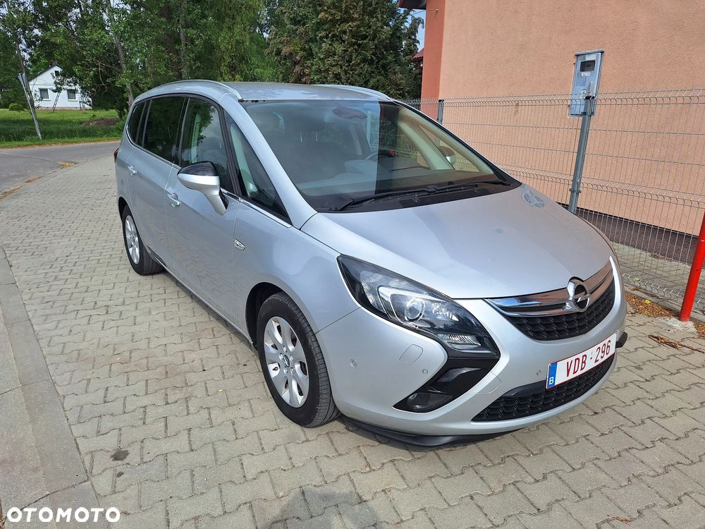 Opel Zafira - 1