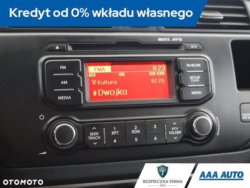 Kia Rio - 14