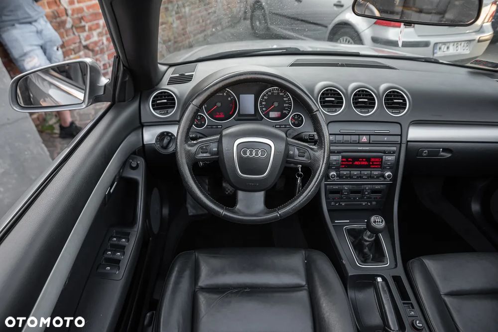 Audi A4 Cabrio 1.8 T - 21