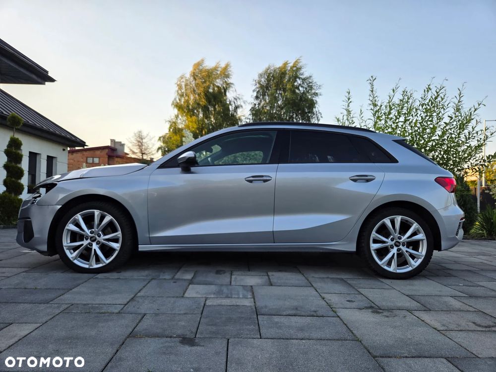 Audi A3 Sportback 2.0 TDI S tronic sport - 2