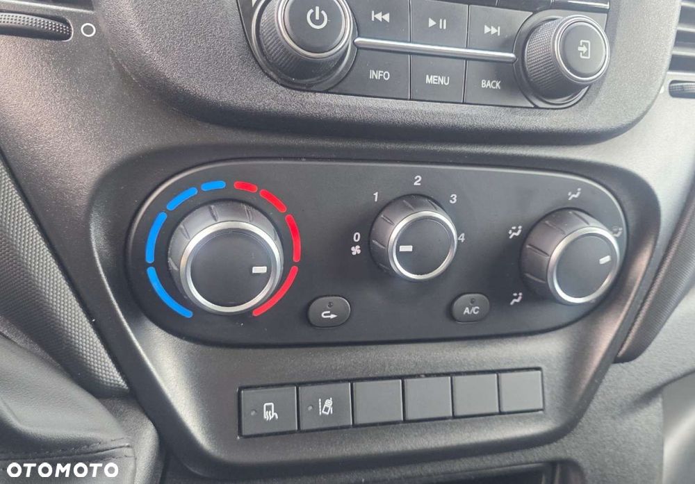 Iveco Daily 35S18 - 16