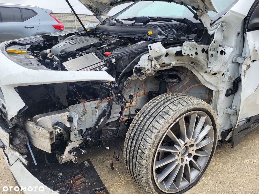 Mercedes-Benz GLA 220 d 4Matic 8G-DCT AMG Line Advanced Plus - 13