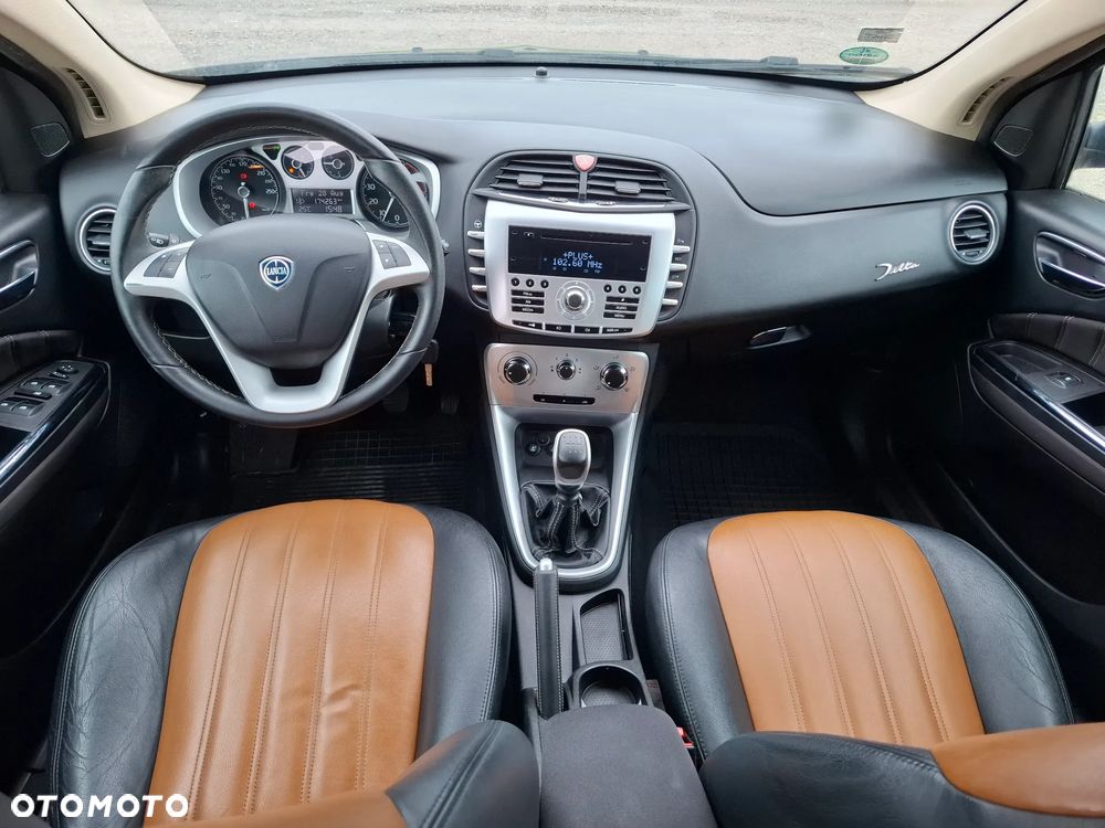 Lancia Delta - 9