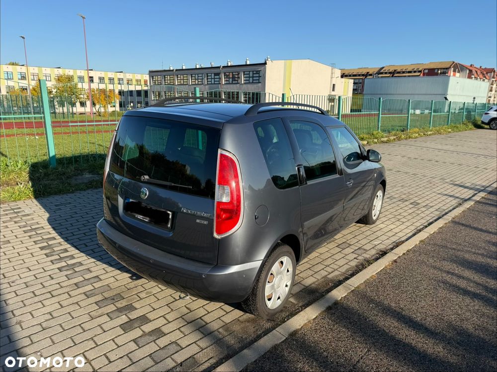 Skoda Roomster 2007 photo 4