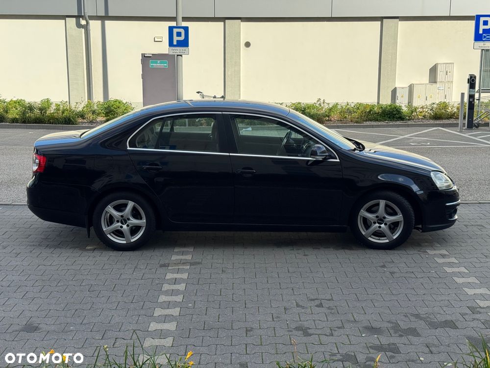 Volkswagen Jetta 2006 photo 4