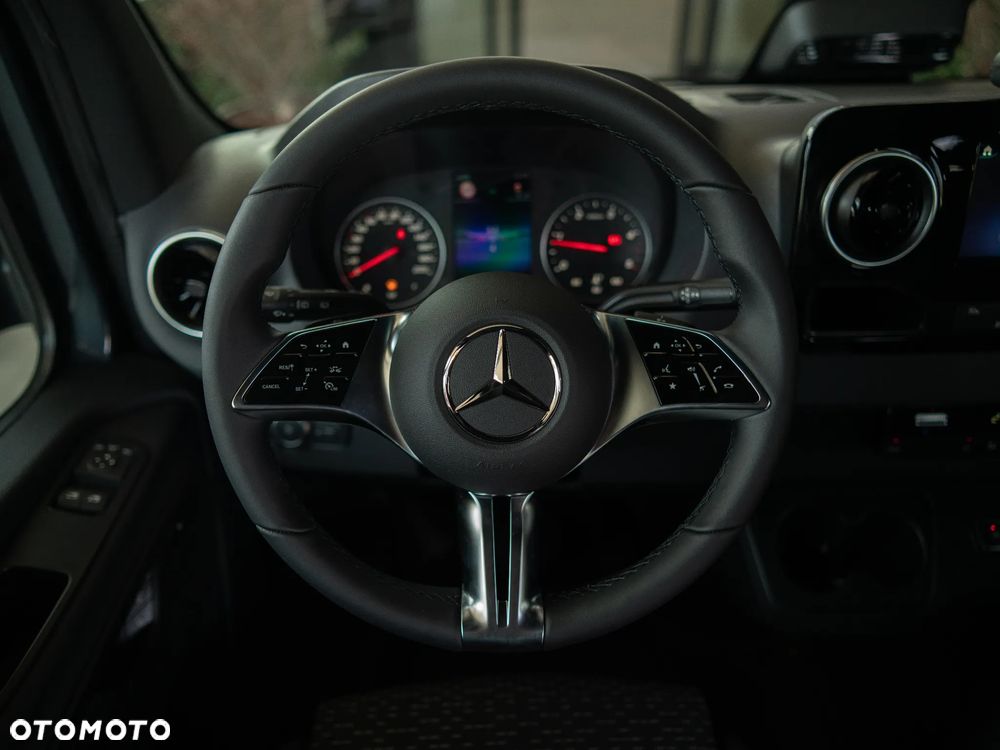 Mercedes-Benz Sprinter 317 Tourer 9-miejsc, Metalik - 14