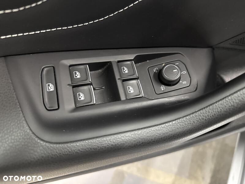 Volkswagen Arteon 2.0 TSI R-Line DSG - 12