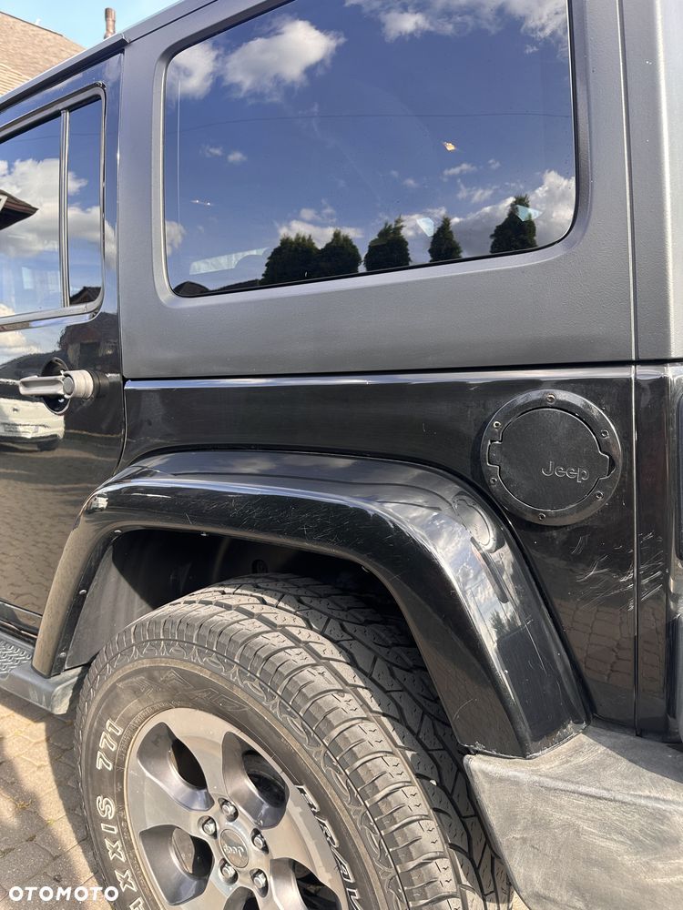 Jeep Wrangler 3.6 Unlim Sahara - 26