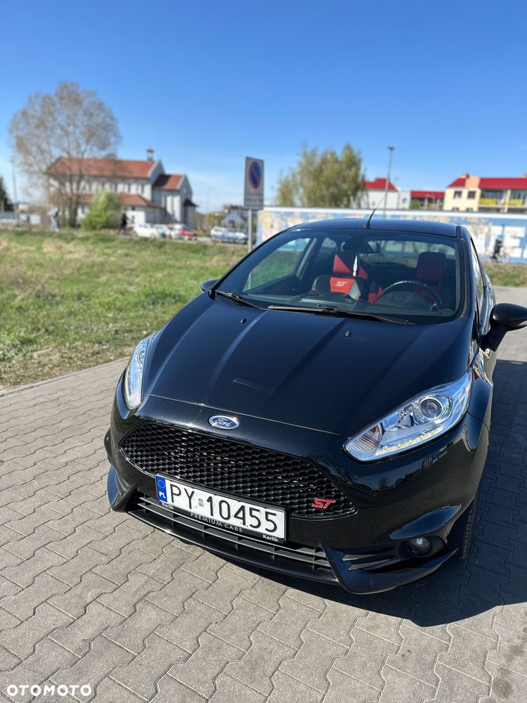 Ford Fiesta ST2 - 2