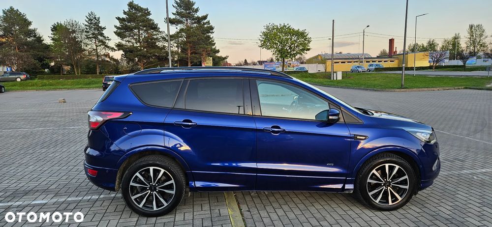 Ford Kuga 2.0 TDCi 4x4 ST-Line - 24