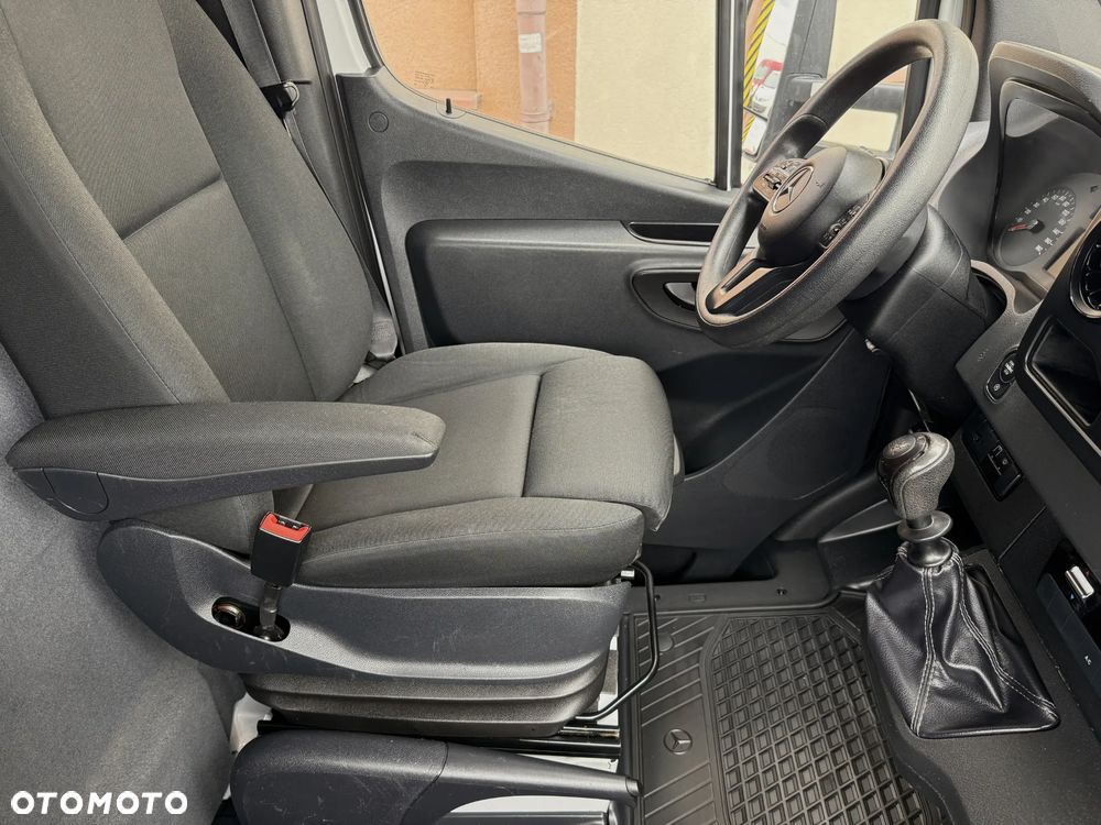 Mercedes-Benz Sprinter 316 Izoterma - 27